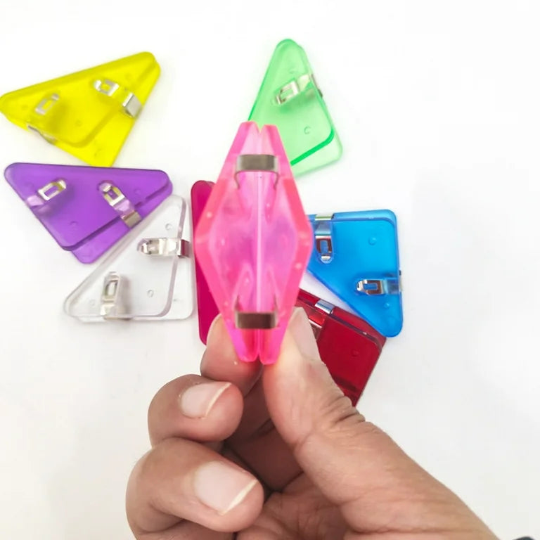 Stationary — corner pages clamp