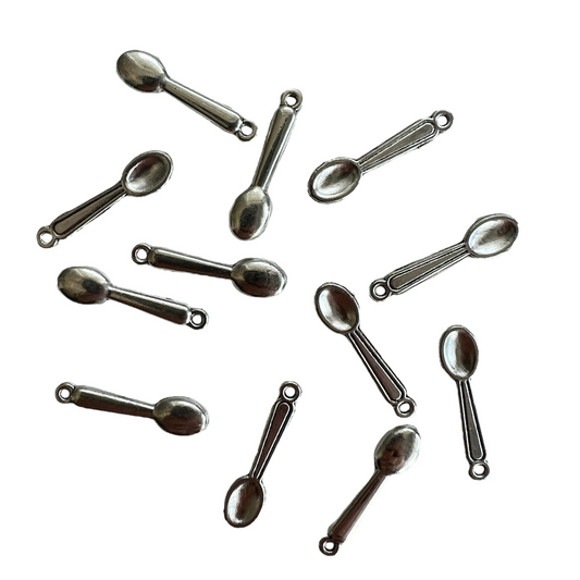 🤞🏼 Craft — Teaspoon Charms Arts & Crafts SPIRIT SPARKPLUGS Silver 12 Pack