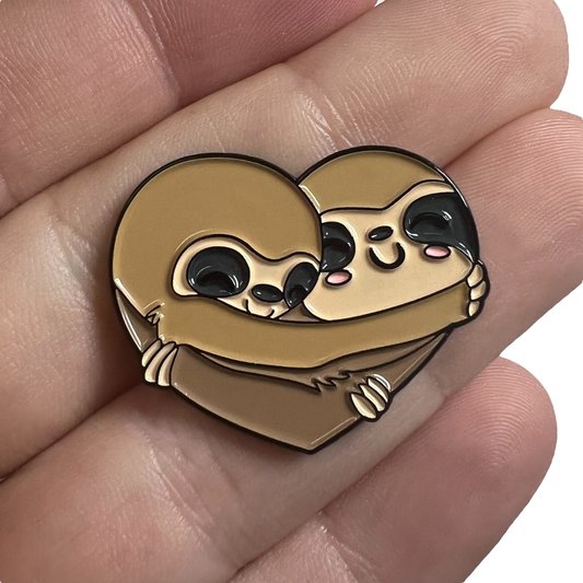 Pin β 'Sloths Heart' SPIRIT SPARKPLUGS Sloths Love