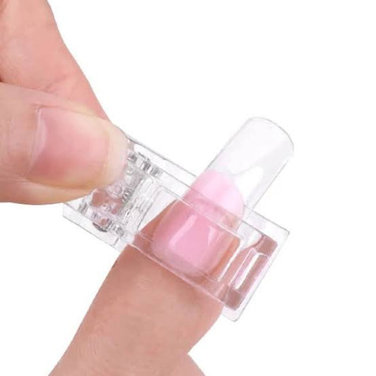 False nail mold / tubing clip