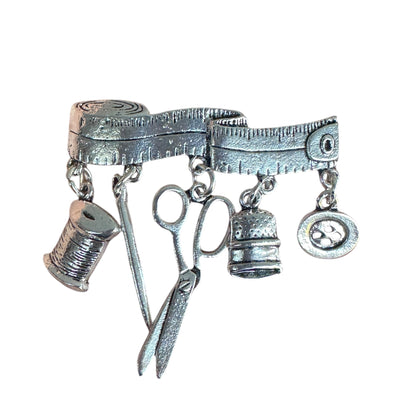 Pin  — Sewing Theme