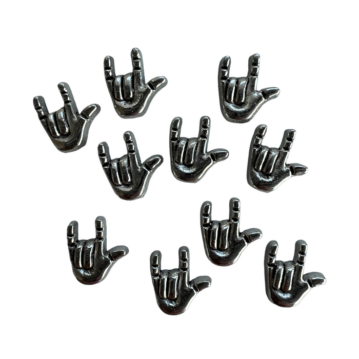 Craft — Sign Language Pendant ‘I love you’